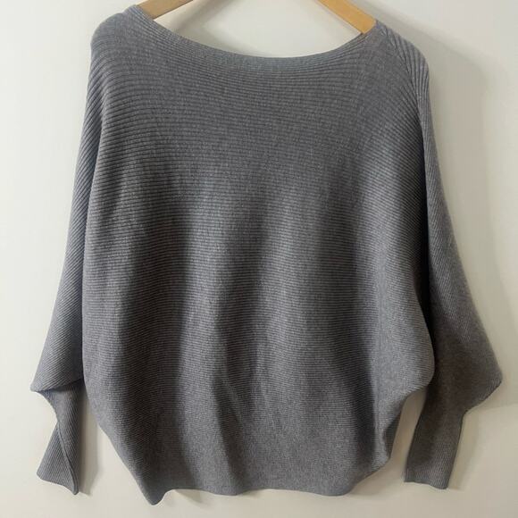 JOAN VASS NEWYORK MIST HEATHER GREY BATWING SWEATER SIZE L NWT - Picture 3 of 12